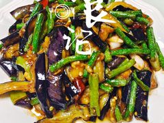 -鑫巴蜀小镇 · 水煮鱼专研店(玉桥店)