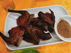 红烧乳鸽-老字号蛇口德记烧腊饭店·海鲜加工