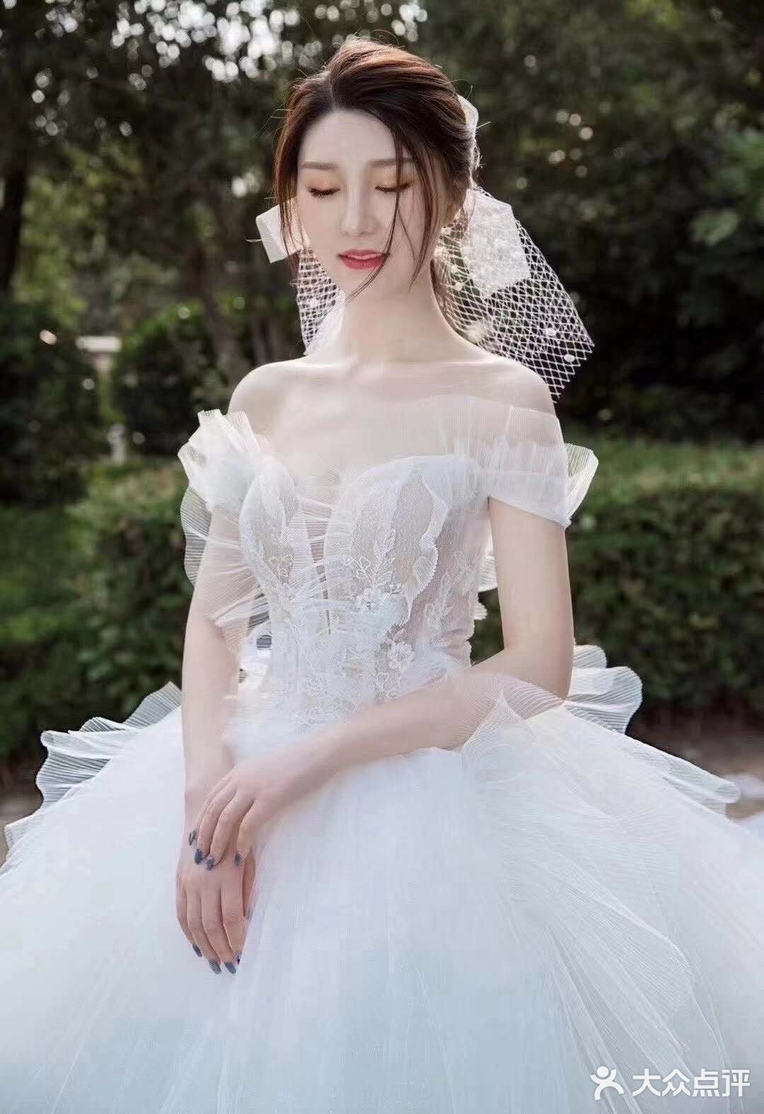 像小天鹅一般的小婚纱～ 想拥有吗[色]