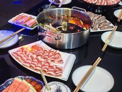 -唯爱KTV聚会餐厅(仙林东城汇店)