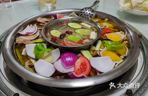 Duck Feet Hot Pot