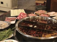 -邓莽子老火锅(中兴路总店)