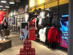 -adidas(正佳广场店)