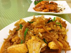 萝卜仔炒剥皮羊-乐兴海鲜餐厅