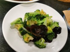 -鲁菜根·泰安菜(万达店)