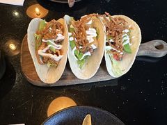 -BOURBON 玻本美式餐厅酒吧(虹桥新天地店)