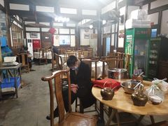 大堂-庶民居中餐馆(花土店)