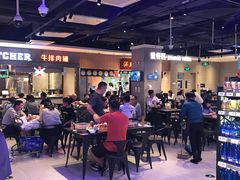大堂-盒马鲜生(红莲店)
