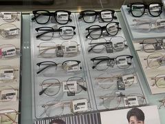 -宝岛眼镜(群光广场店)