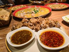 -先启半步颠小酒馆(白麓里店)