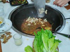 -曹丞相·地锅鸡·地锅鱼(武林店)