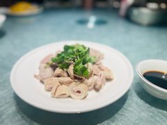 -侬佳蒸菜馆(听潮店)