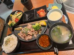 -匠太烧肉台日料理餐酒馆(三林店)