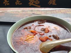 -亮亮面馆(经六路店)