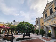 -佛罗伦萨小镇广佛名品奥特莱斯(疏港路店)