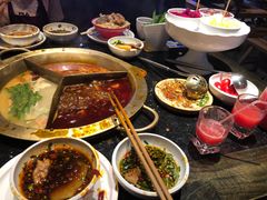-周师兄大刀腰片火锅(洪崖洞旗舰店)