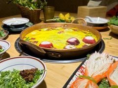 -洱火云南酸菜牛肉火锅(石景山当代商城店)