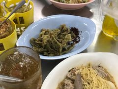 -榮泰米粉湯(Left Shop)