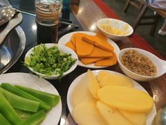 -冯记香辣兔火锅(茶店子总店)