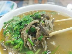 -春雨羊汤店(广开四马路总店)