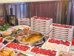 -来龍儿鲜切牛肉自助老火锅