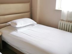-银座佳驿(济南花园路华信银座商城店)