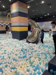 -MELAND CLUB亲子乐园·派对·餐厅(北京芳圆里ID MALL店)