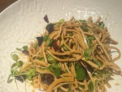 -雀舞云南菜(天津天河城购物中心店)