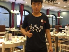 -闫府私房菜(经四路万达店)