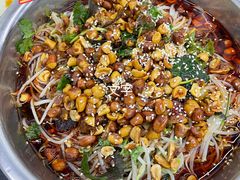 -周良天山牛杂城(天山路总店)