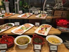 -圣丰索菲特·2 On 988 Café 自助餐厅