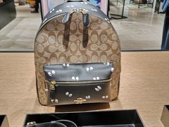 -COACH蔻驰(盛京奥特莱斯店)