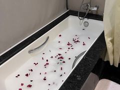 -上海怡沁园度假酒店