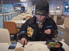 -东方航空(虹桥路店)