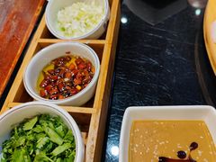 现炸辣椒油-北门涮肉·炭火铜锅涮肉(什刹海店)