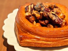 -VERIE BAKEHOUSE