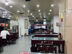 -牛一嘴·兰州牛肉面·大盘鸡(财富中心店)