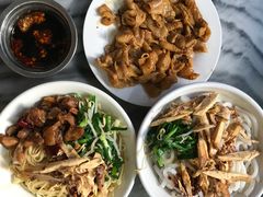 -再回首鸡肉米线(人民路一店)