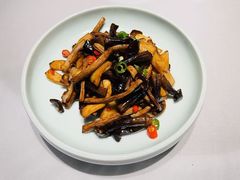 -YAFEE雅菲 川·湘·粤融合菜(魏公村店)