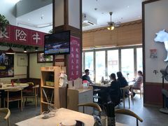大堂-食潮汕头鲜牛馆(望京保利店)