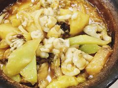 -丽丽三鲜螺蛳粉(田林路店)