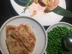 清炒嫩甜豆-老头儿油爆虾·知味杭州(爱琴海购物中心)