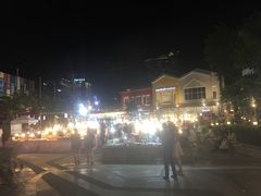 -滨海尚泰美食广场