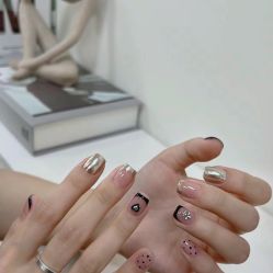 -FuFu美甲美睫