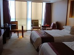 -峨眉山世纪阳光大酒店(峨眉高铁站店)