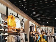 -凯乐石KAILAS(万国奥特莱斯店)