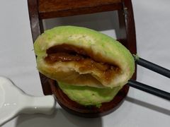 葱香叉烧焗餐包-广州酒家(越华店)