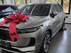 -理想汽车(世纪汇店)