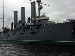 -阿芙乐尔号巡洋舰