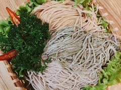 三色面-湊湊火锅·茶憩(杭州湖滨银泰in77店)